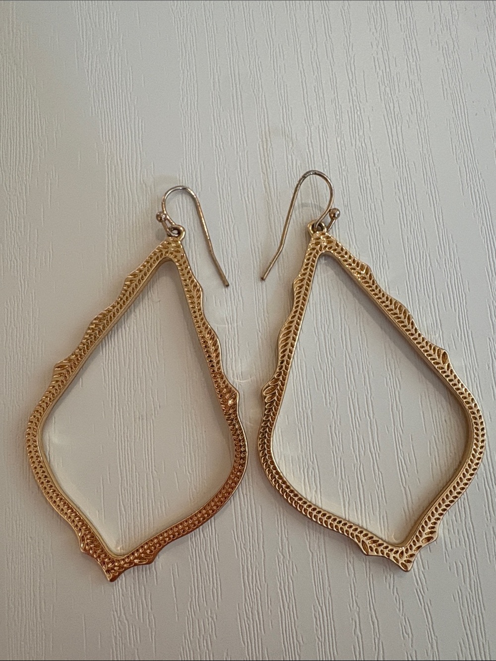 Kendra Scott Rose Gold Sophee Earrings - Elegant Women’s Jewelry